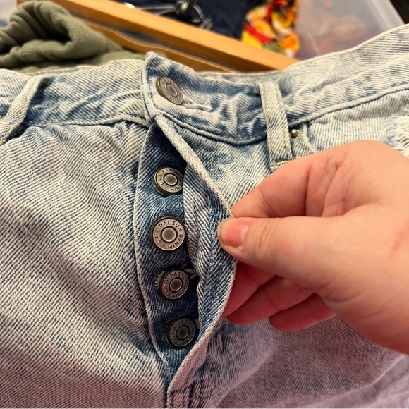 Pacsun High Rise Straight Jean Light Wash Destroyed 25 - Picture 10 of 13